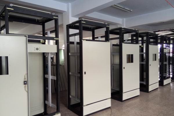 赫山配电柜-3683厂家配电柜检修需要注意的